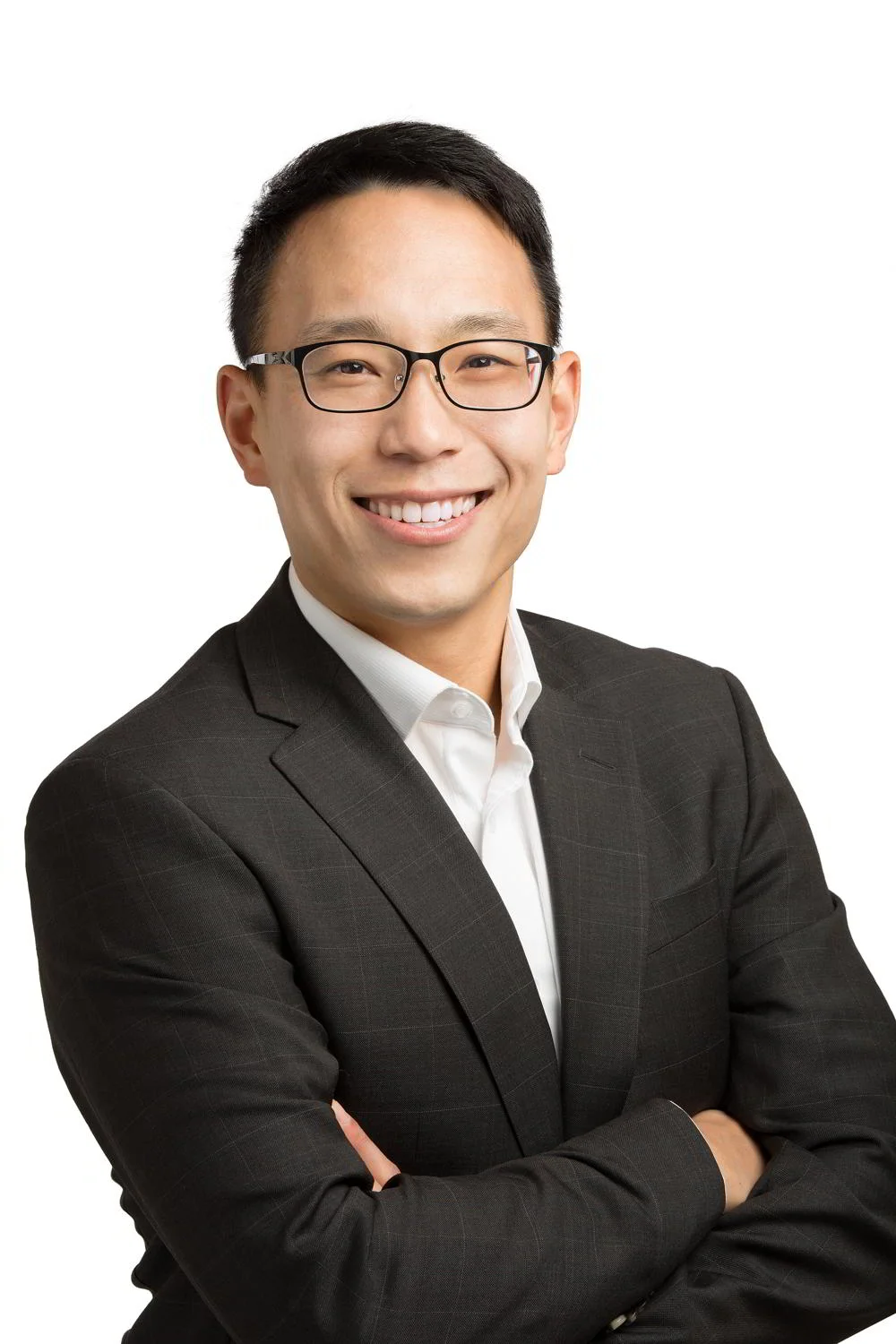 Jonathan Lee, Etobicoke real estate agent at RE/MAX Professionals